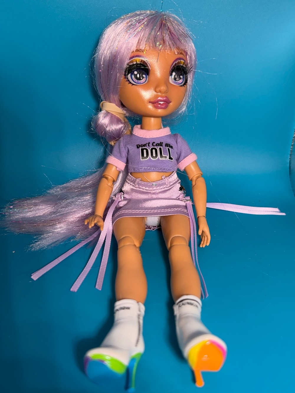 Rainbow High Avery Styles fashion doll